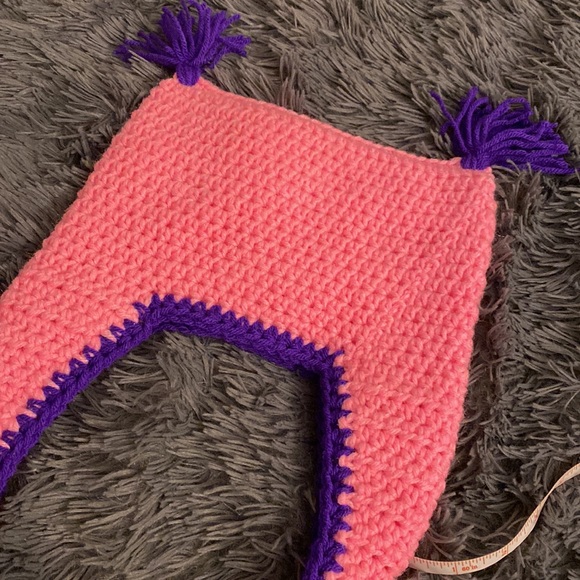 Owl Hat -crocheted - Picture 8 of 8